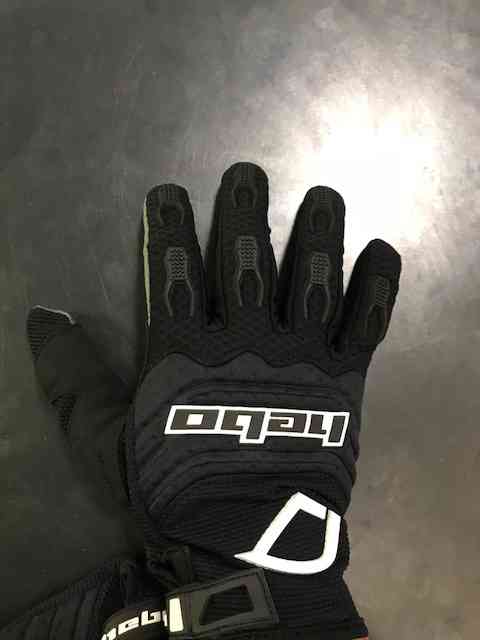 Guanto Baggy evo