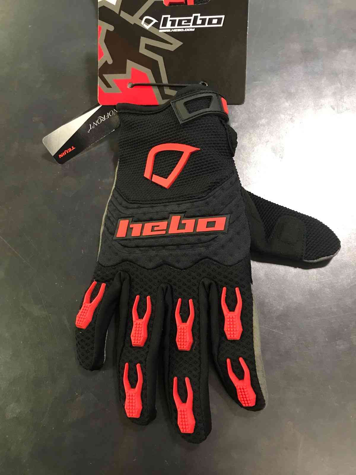 Guanto Baggy evo